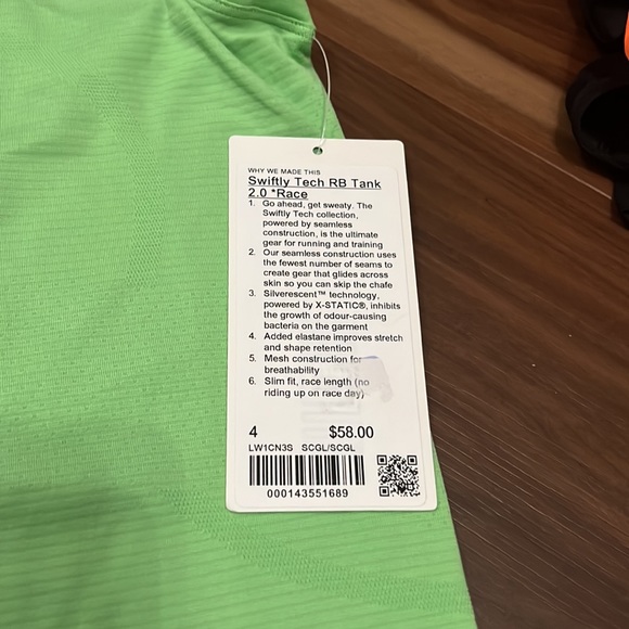 NWT lululemon swiftly tech RB tank 2.0* race size 4,6,8 scream green light - Picture 2 of 5